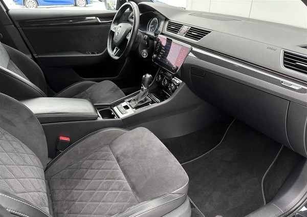 Skoda Superb cena 82900 przebieg: 195390, rok produkcji 2018 z Krosno małe 781
